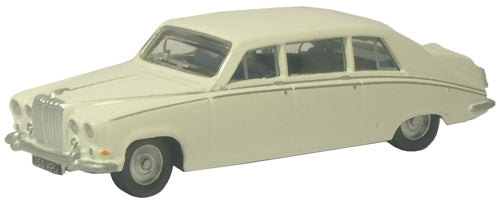 Daimler DS420 Limousine